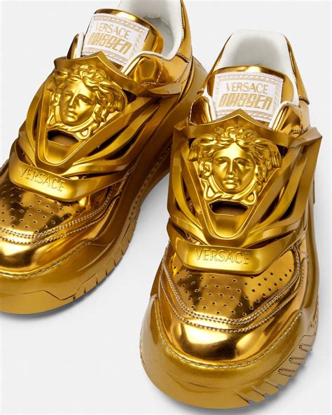 versace gold schuhe|Gold Versace sneakers.